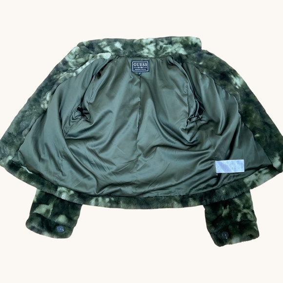 Guess Faux Fur Jacket Camo Khaki Green (L) - Picture 6 of 9